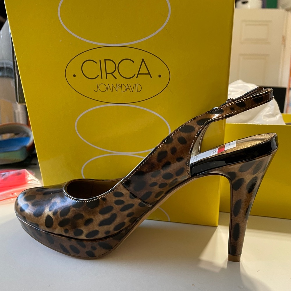 Joan & David Circa Precia Leopard Slingback Pump